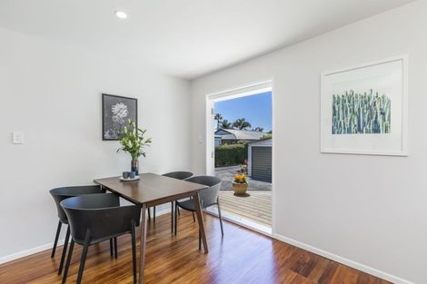 Photo of property in 787 Te Atatu Road, Te Atatu Peninsula, Auckland, 0610