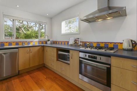 Photo of property in 100 Burnley Terrace, Sandringham, Auckland, 1025