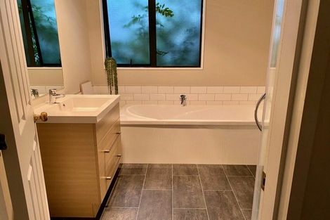 Photo of property in 213 Pukete Road, Pukete, Hamilton, 3200