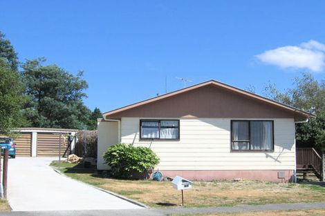 Photo of property in 2/12 Topaz Street, Birchville, Upper Hutt, 5018