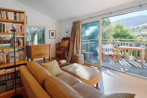 Photo of property in 15 Port Hills Road, Heathcote Valley, Christchurch, 8022