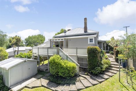 Photo of property in 39 Ewen Alison Avenue, Devonport, Auckland, 0624