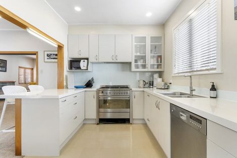 Photo of property in 11 Golf Road, Epsom, Auckland, 1023