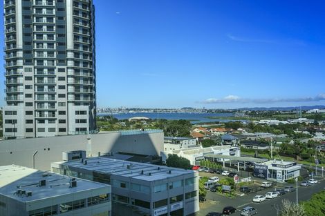 Photo of property in Sentinel Apartments, 706/3 Northcroft Street, Takapuna, Auckland, 0622