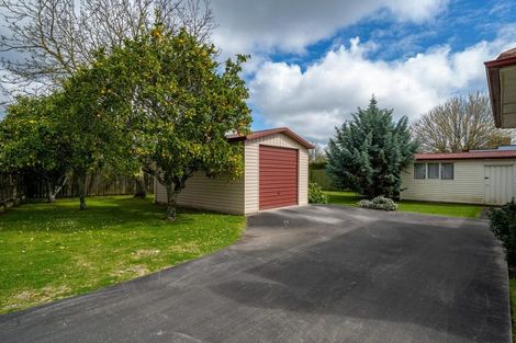 Photo of property in 141 Victoria Street, Cambridge, 3434