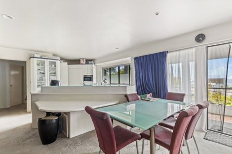 Photo of property in 8 Oban Road, Browns Bay, Auckland, 0630