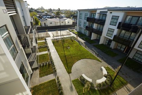 Photo of property in 4 Koro Lane, Mangere Bridge, Auckland, 2022