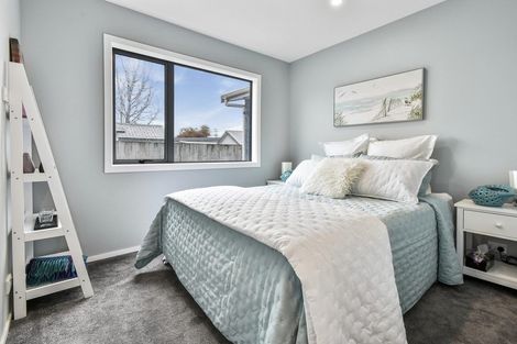 Photo of property in 6 Kawakawa-orere Road, Kawakawa Bay, Papakura, 2585