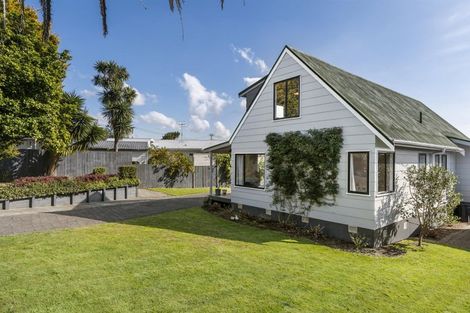 Photo of property in 4 Bishoprick Crescent, Te Puke, 3119