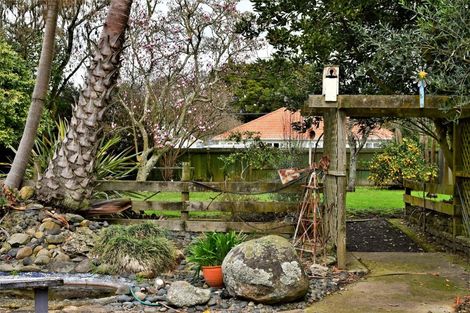 Photo of property in 27 Cureton Street, Morrinsville, 3300