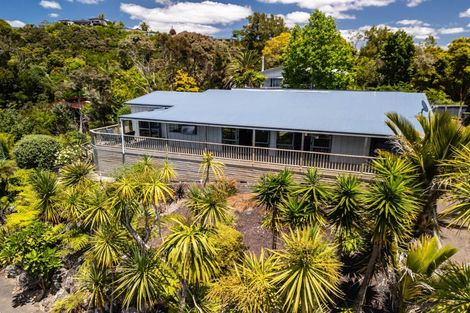 Photo of property in 1 Waterview Place, Haruru, 0204