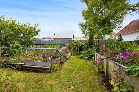Photo of property in 6 Cornwall Street, Patea, 4520