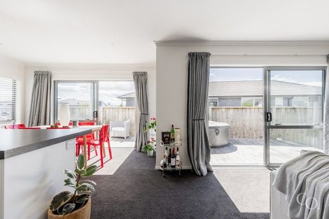 Photo of property in 47 Dunkeld Drive, Papamoa, 3118