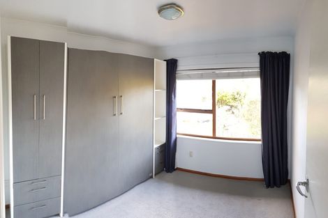 Photo of property in 68 Paragon Avenue, Beach Haven, Auckland, 0626