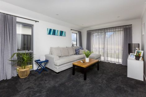 Photo of property in 9 Pattullo Crescent, Wallaceville, Upper Hutt, 5018