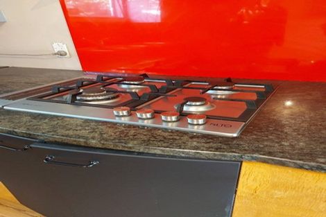 Photo of property in 132 Pages Road, Wainoni, Christchurch, 8061