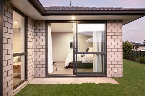 Photo of property in 44 Te Kio Crescent, Papamoa Beach, Papamoa, 3118