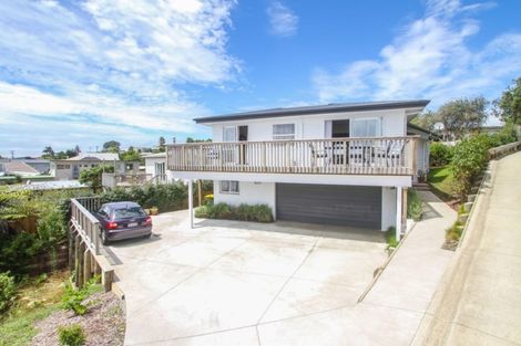 Photo of property in 58 Bay Street, Red Beach, 0932