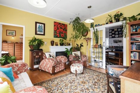 Photo of property in 129 Waimea Road, Nelson South, Nelson, 7010