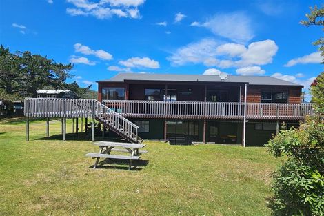 Photo of property in 173 Waimaire Avenue, Matarangi, Whitianga, 3592