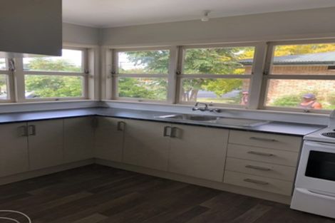 Photo of property in 3 Panair Crescent, Hillcrest, Hamilton, 3216