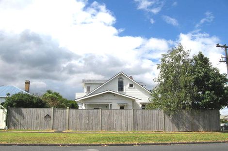 Photo of property in 1/86 Astley Avenue, New Lynn, Auckland, 0600