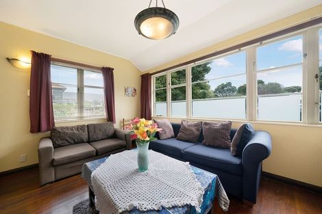 Photo of property in 160 Rosebank Road, Avondale, Auckland, 1026