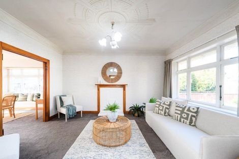 Photo of property in 18 Mahoe Avenue, Takaro, Palmerston North, 4410