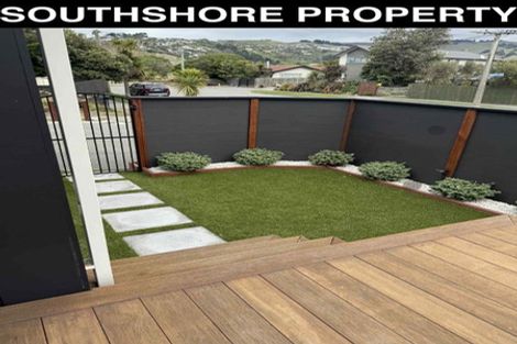 Photo of property in 114 Mccormacks Bay Road, Mount Pleasant, Christchurch, 8081