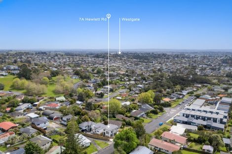 Photo of property in 7a Hewlett Road, Massey, Auckland, 0614