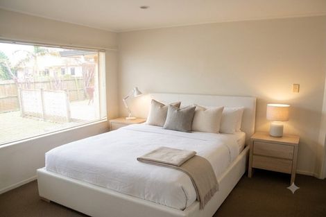 Photo of property in 1 Glanworth Place, Dannemora, Auckland, 2016