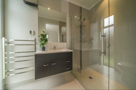 Photo of property in 21 Meyer Crescent, Halswell, Christchurch, 8025