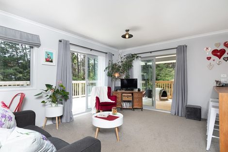 Photo of property in 93 Mcentee Road, Waitakere, Auckland, 0816