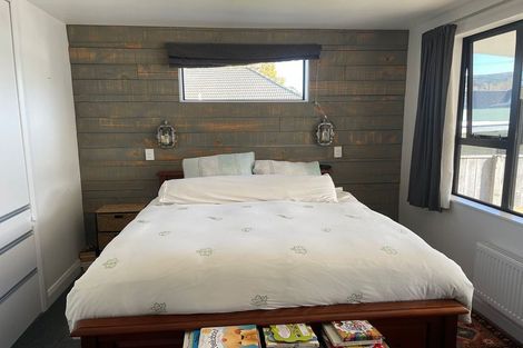 Photo of property in 4 Ruahine Street, Trentham, Upper Hutt, 5018