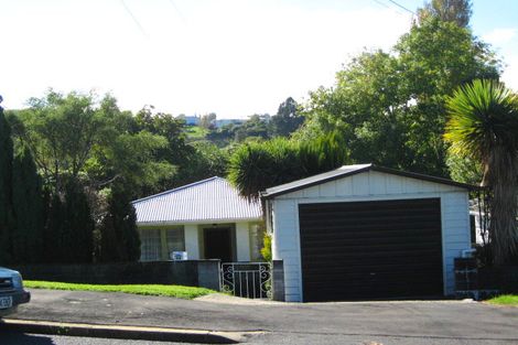 Photo of property in 44 Brockville Road, Glenross, Dunedin, 9011