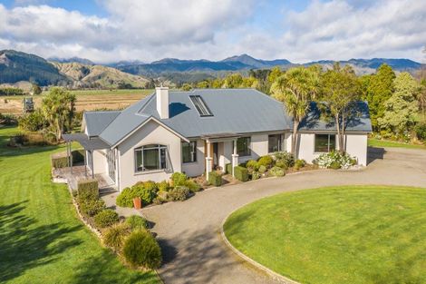 Photo of property in 21 Redwood Grove, Levin, 5571