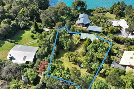 Photo of property in 26 Kamahi Road, Tennyson Inlet, 7195