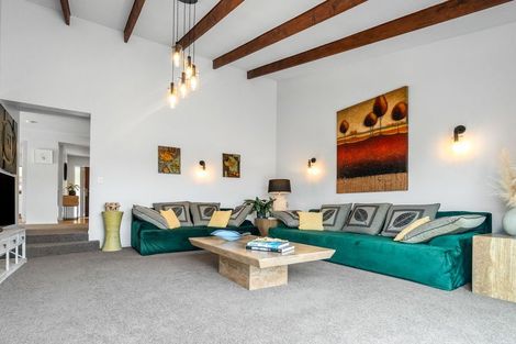 Photo of property in 8 Sullivans Road, Paihia, 0200