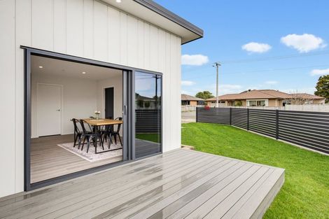 Photo of property in 158 Weraroa Road, Levin, 5510