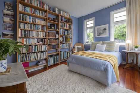 Photo of property in 19 Grant Road, Thorndon, Wellington, 6011