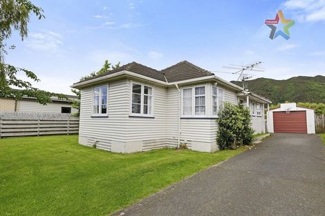 Photo of property in 10 Atiawa Crescent, Waiwhetu, Lower Hutt, 5010