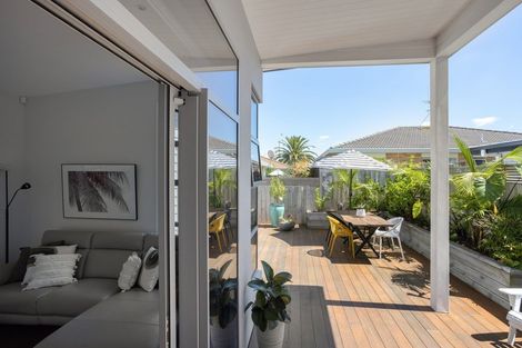 Photo of property in 14 Hugo Way, Papamoa Beach, Papamoa, 3118