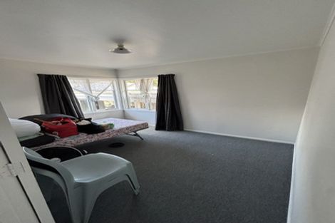 Photo of property in 39 Fairdene Avenue, Henderson, Auckland, 0610