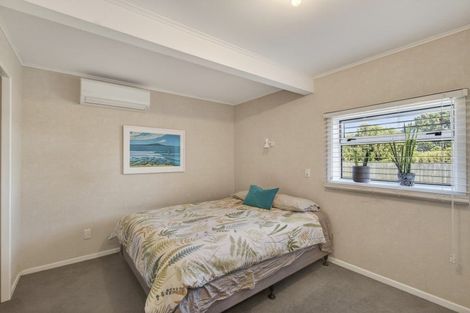 Photo of property in 5 Scott Street, Moturoa, New Plymouth, 4310