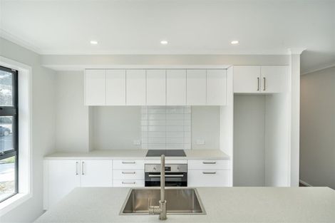 Photo of property in 4c Pohutukawa Street, Woburn, Lower Hutt, 5010