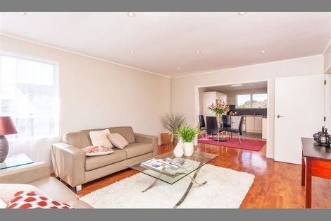 Photo of property in 51 Triangle Road, Massey, Auckland, 0614