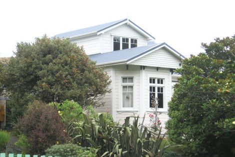 Photo of property in 8 Crofton Road, Ngaio, Wellington, 6035