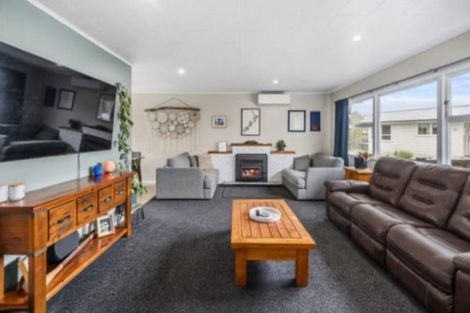 Photo of property in 17 Homedale Street, Pukehangi, Rotorua, 3015