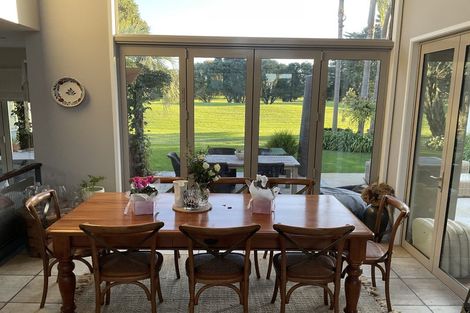 Photo of property in 186 Oceanbeach Road, Mount Maunganui, 3116