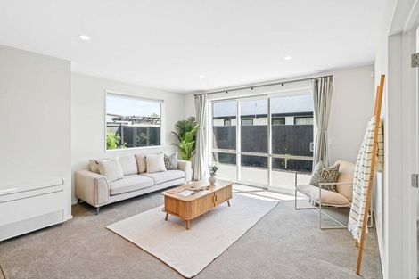 Photo of property in 16 Forge Close, Halswell, Christchurch, 8025